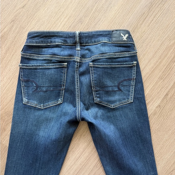 American Eagle Outfitters Dark Blue Denim Jeans - Picture 4 of 5